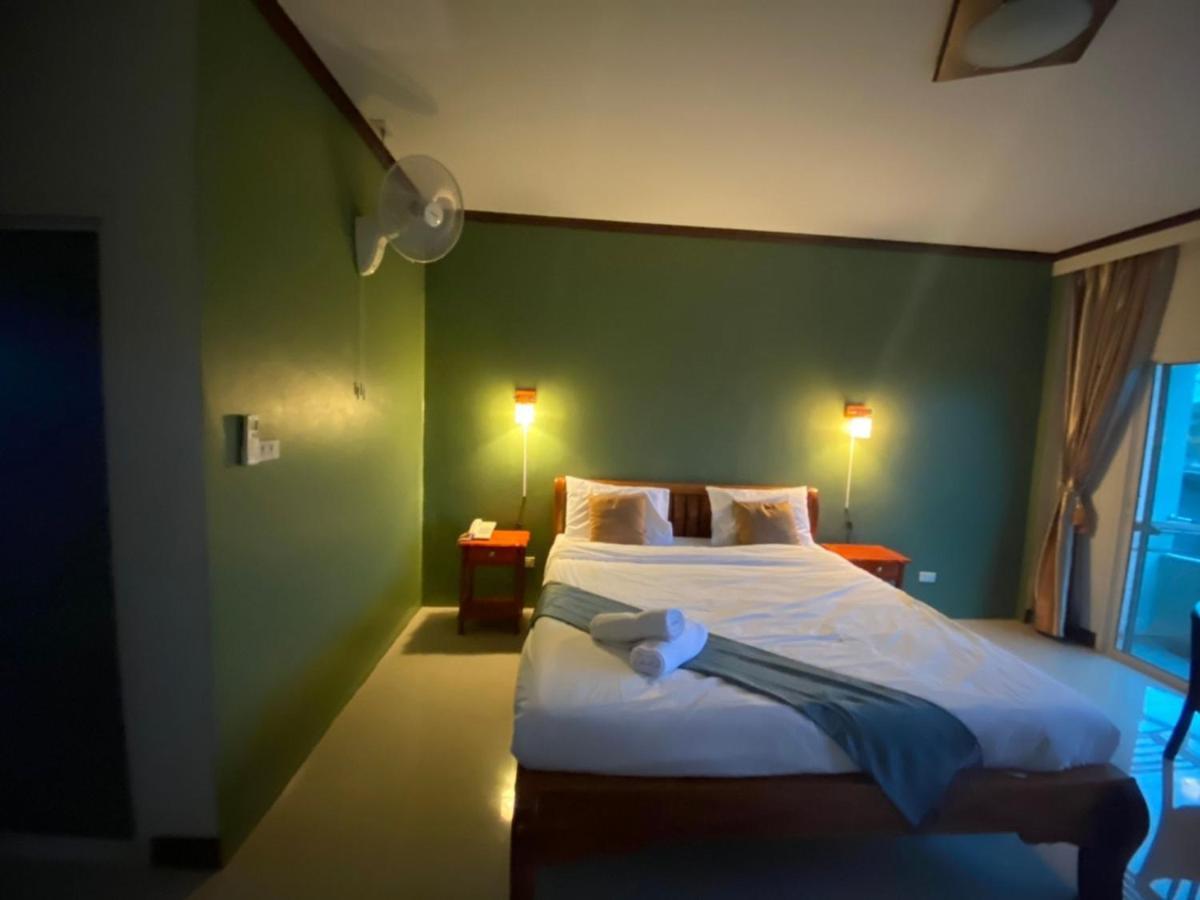Mayuree Resort Udon Thani Bagian luar foto