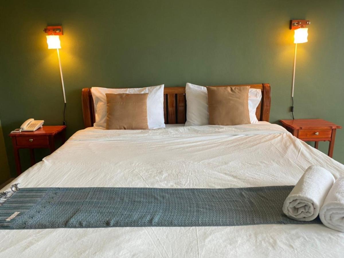 Mayuree Resort Udon Thani Bagian luar foto