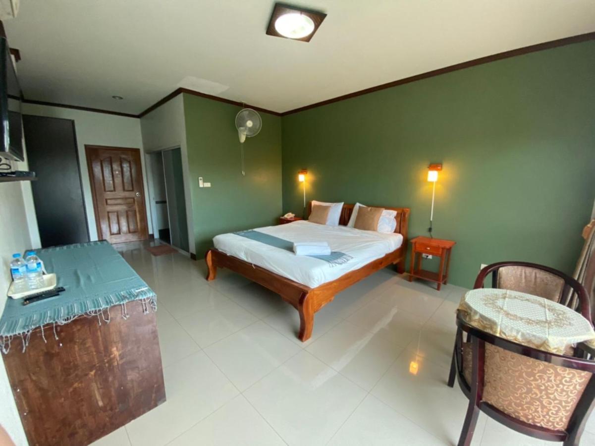 Mayuree Resort Udon Thani Bagian luar foto