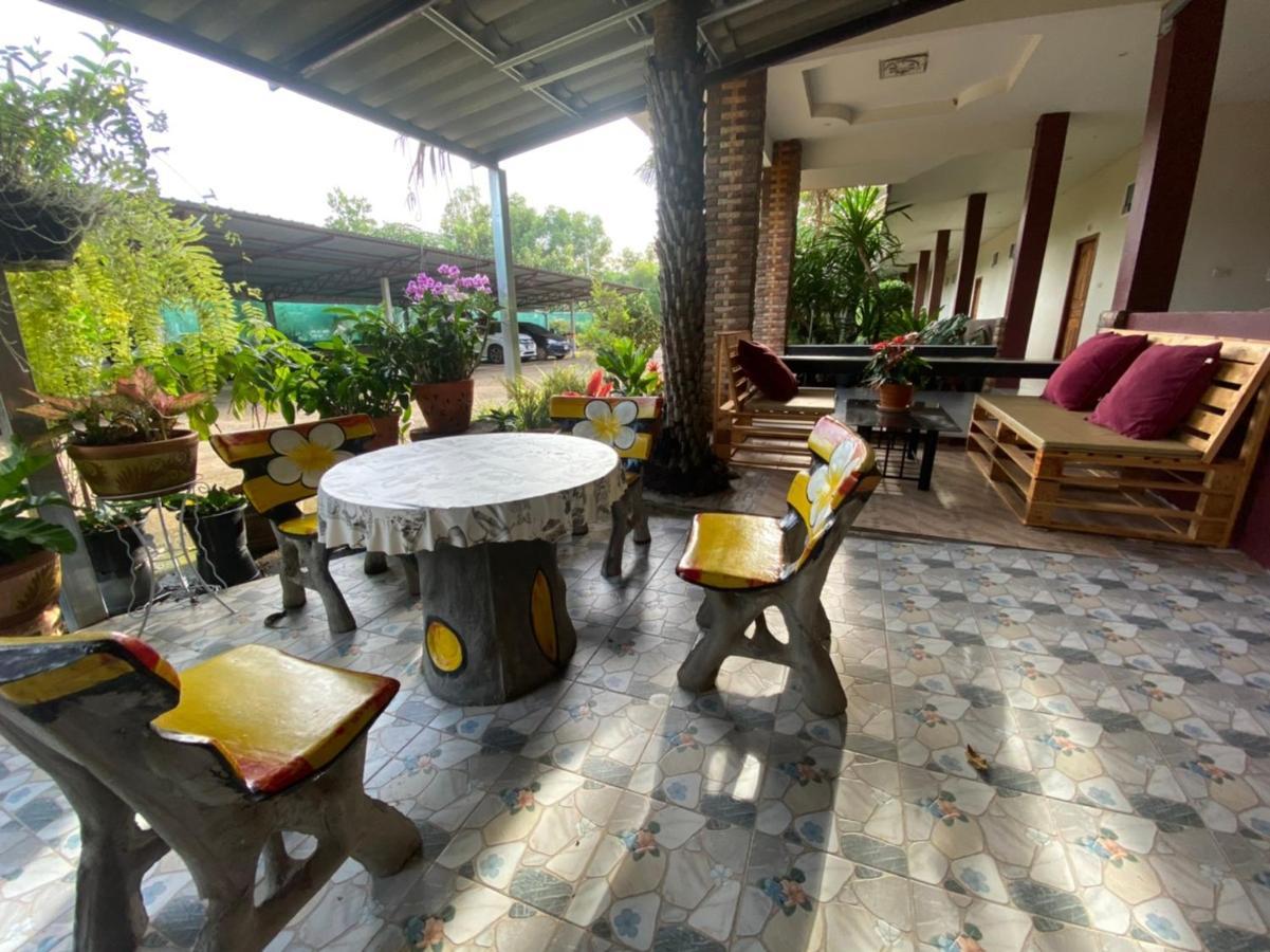 Mayuree Resort Udon Thani Bagian luar foto