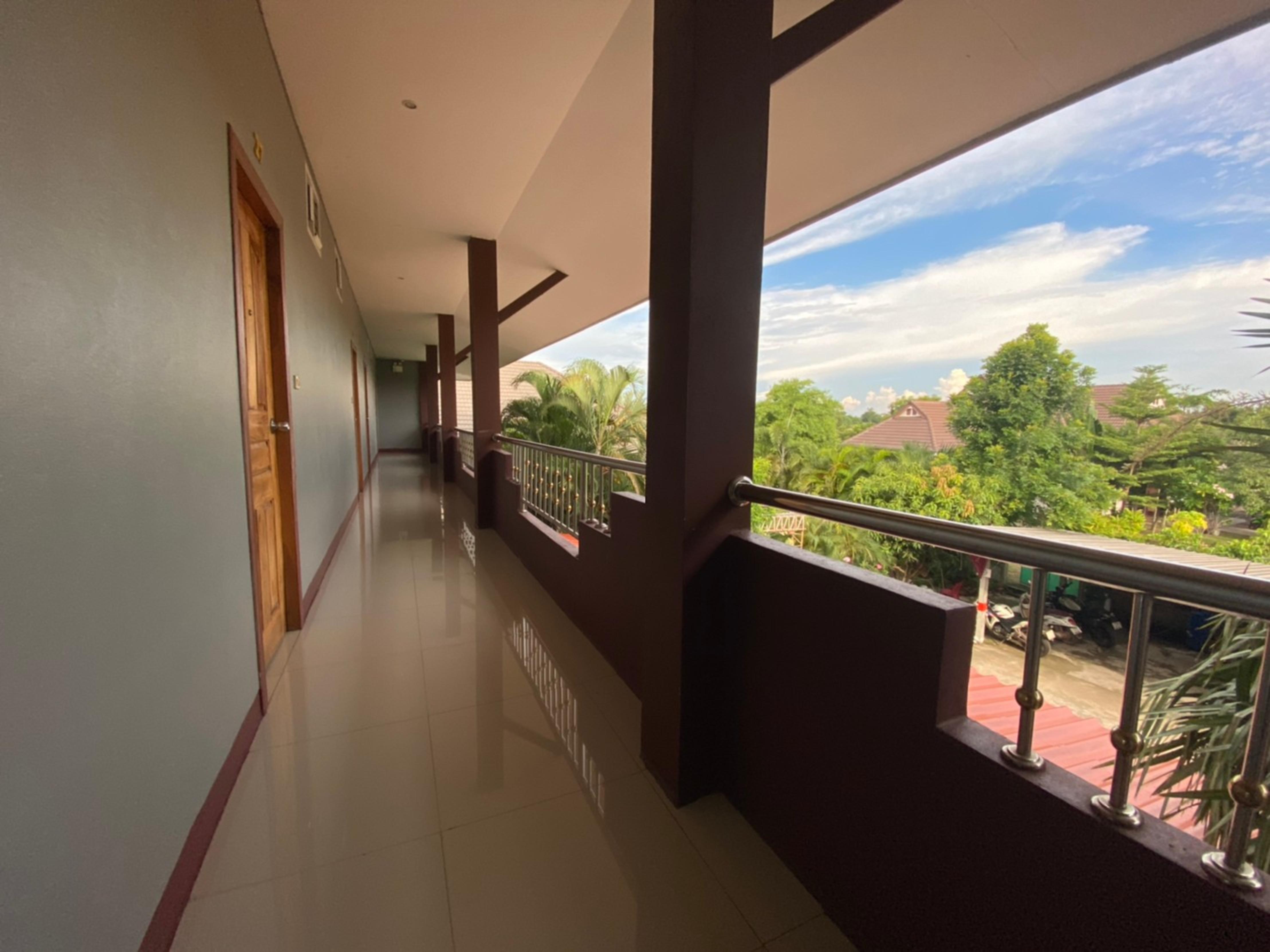 Mayuree Resort Udon Thani Bagian luar foto