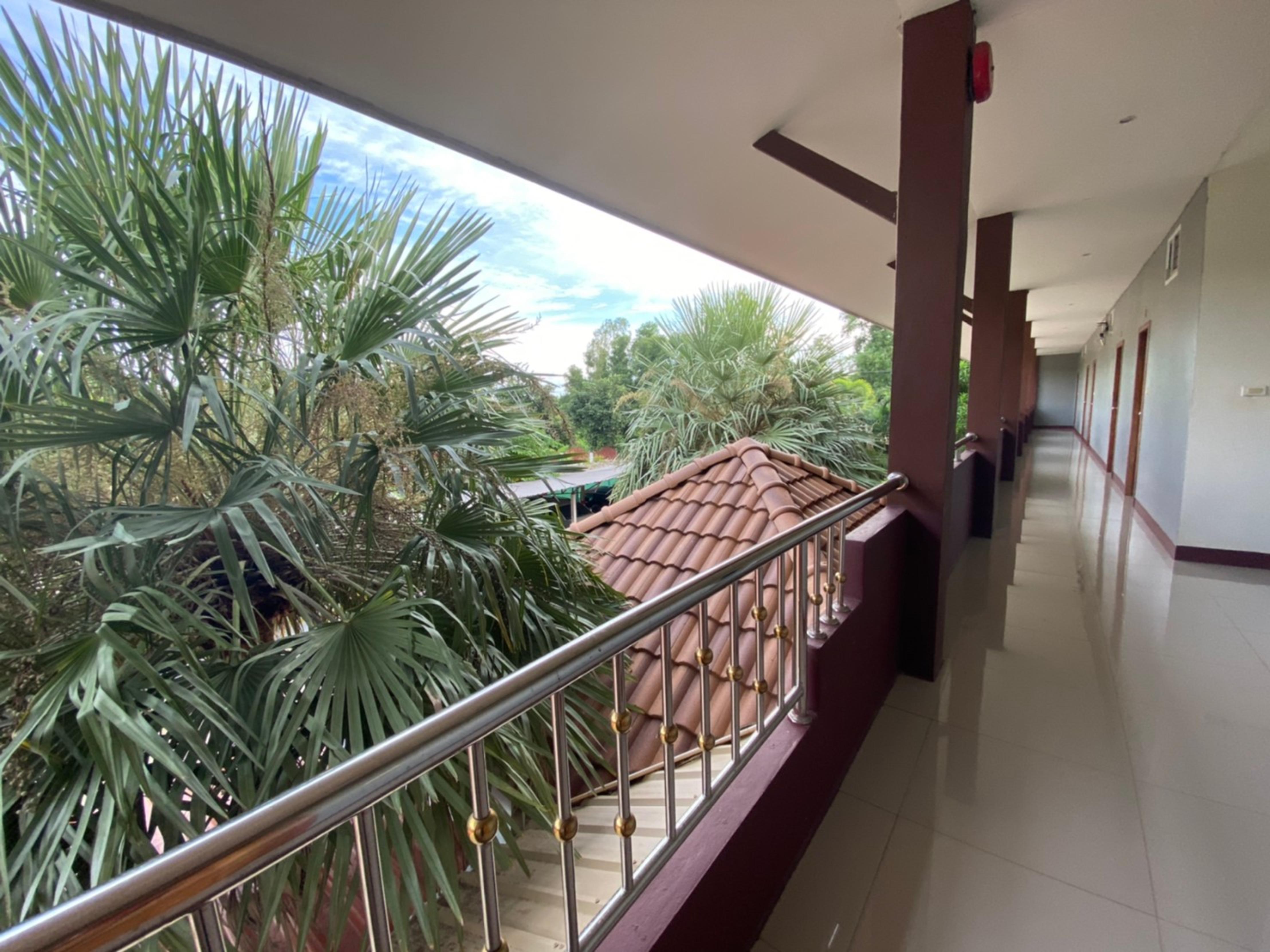 Mayuree Resort Udon Thani Bagian luar foto