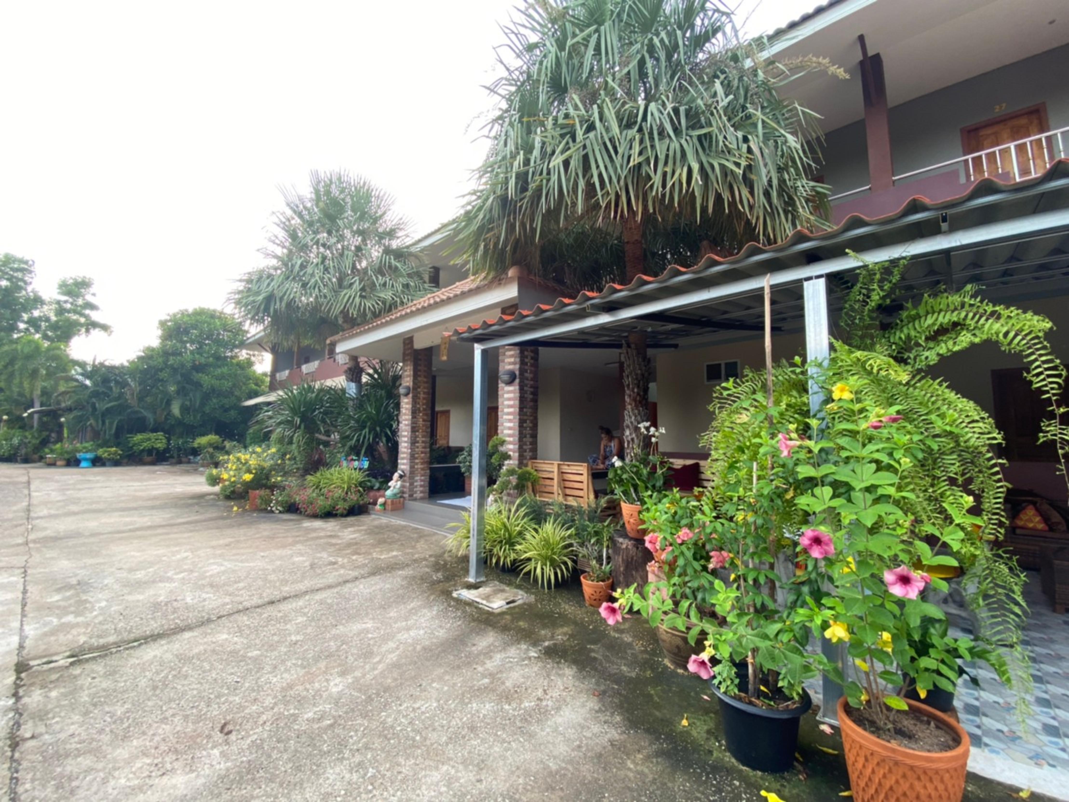 Mayuree Resort Udon Thani Bagian luar foto